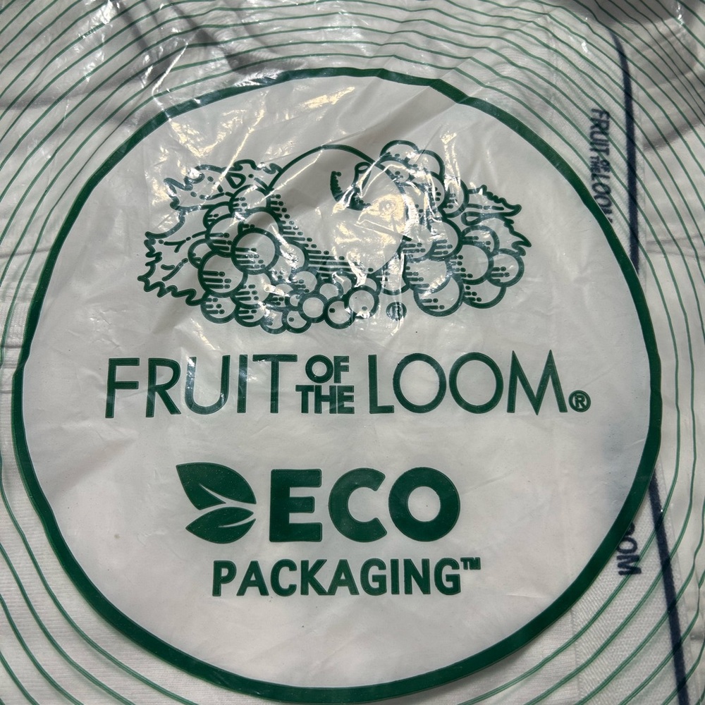 NWT: Fruit of the Loom Men’s Basic White Briefs w/Green and White Eco Bag